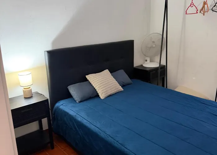 Um Apartment Odivelas (Lisbon)