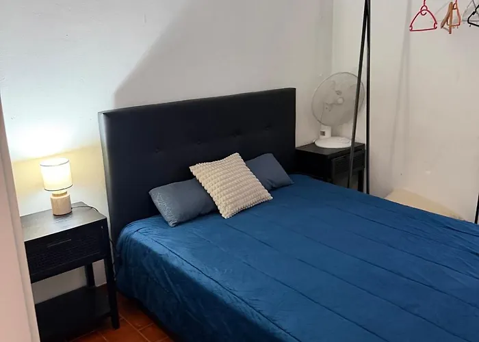 Apartment Um *
